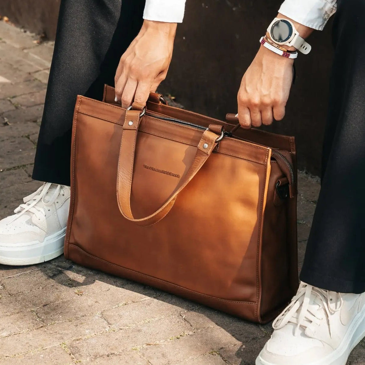 Manly Full-Grain Leather Laptop Bag pour Femme – Vue produit alternative 2