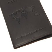 Tailored Rib Cuffs &amp; Hem Craftsmanship Construction Detail on Leather Passport Case pour Femme