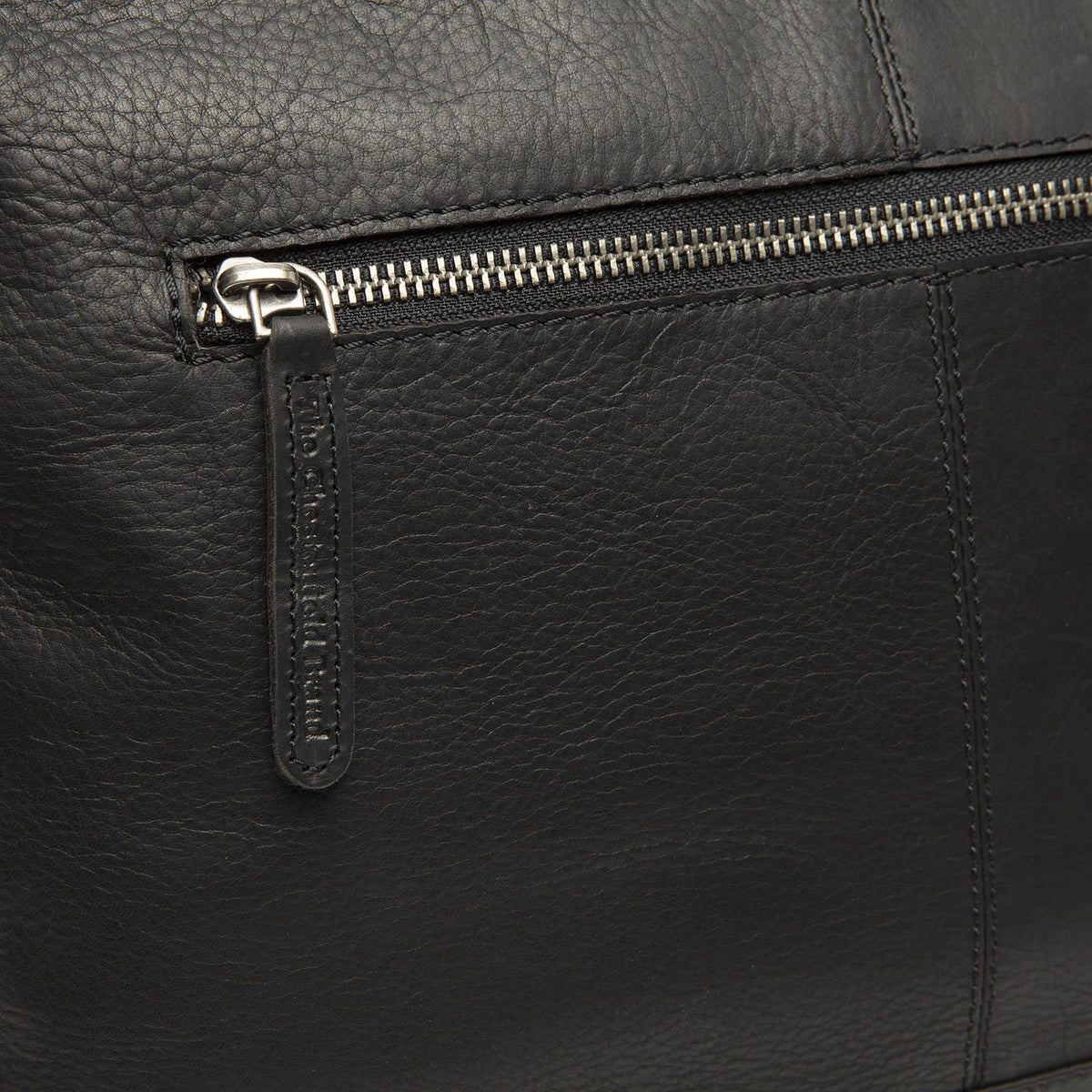 
Vue intérieure Showing Dedicated Padded Laptop Sleeve & Multi-Compartment Organization