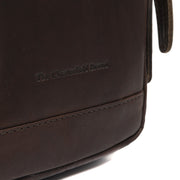 Brown Leather Sling Bag Riga pour Femme, detail view 3