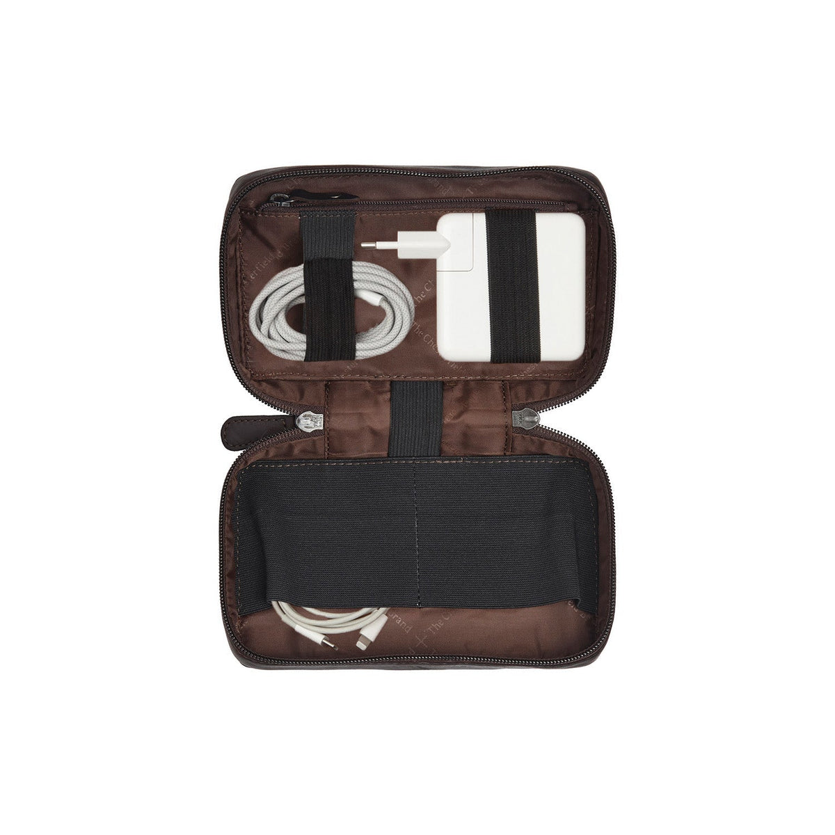 
Tailored Rib Cuffs & Hem Craftsmanship Construction Detail on Leather Tech-Organizer Ardan pour Femme pour Femme