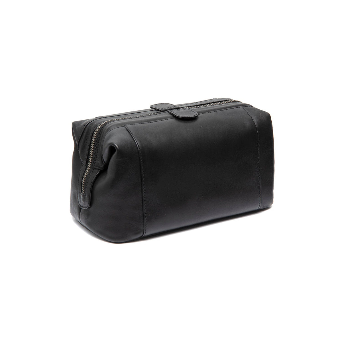 
Tailored Rib Cuffs & Hem Craftsmanship Construction Detail on Biassa Trousse de toilette en cuir pleine fleur