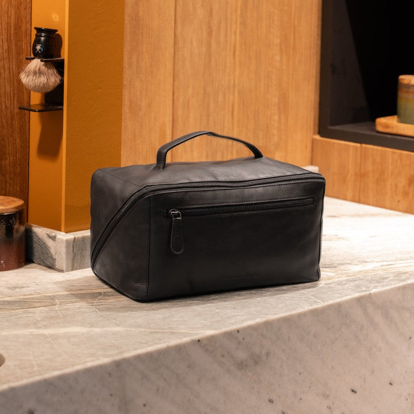 Trevia Full-Grain Leather Toiletry Bag pour Femme