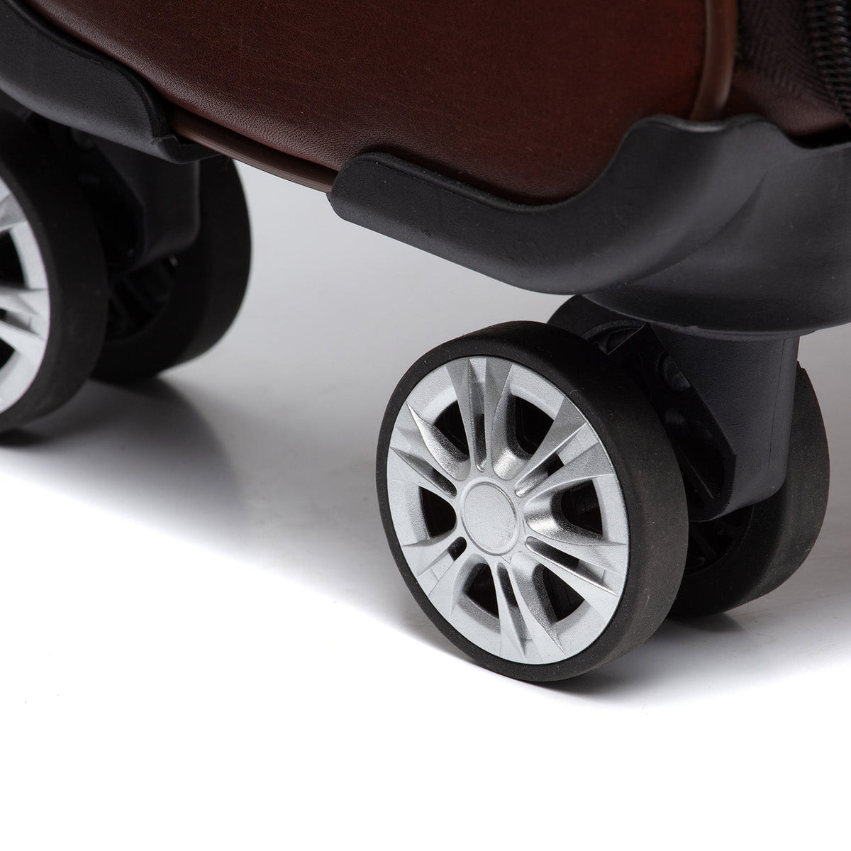 
Perspective portée de Leather Trolley San Marino pour Femme pour Femme sur modèle - Tombé naturel à la lumière du jour