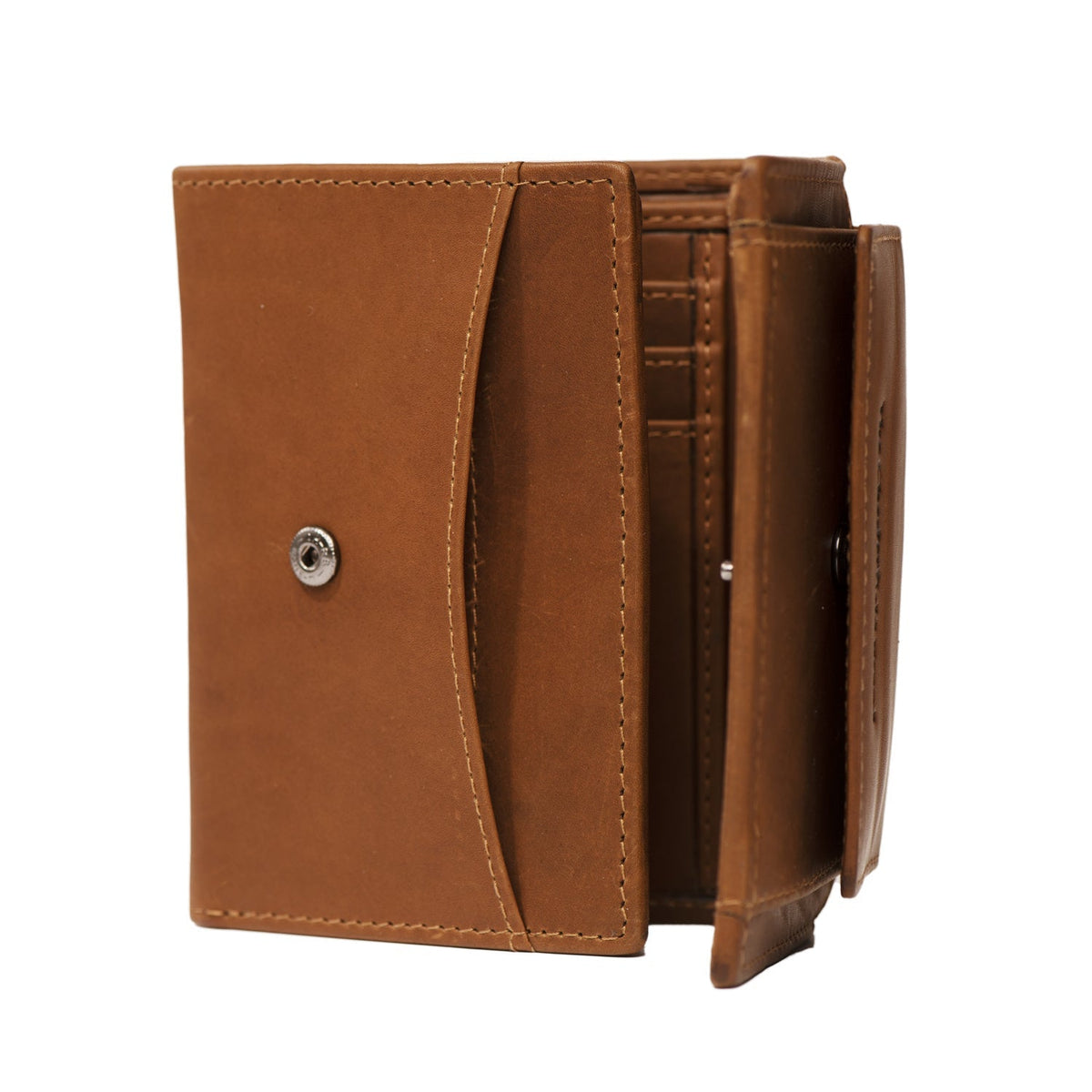 100% Full-Grain Wax Pull-Up 100% Full-Grain Leather Grain Texture &amp; Handcrafted Patina Detail