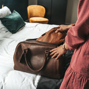 Liam Full-Grain Leather Weekender Bag pour Femme – Vue produit alternative 3