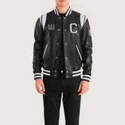 
Liberte California Noir Leather Varsity Veste en Cuir pour Homme in Black & White Sheepskin Leather - Vue de face & silhouette ajustée | Acheter en ligne