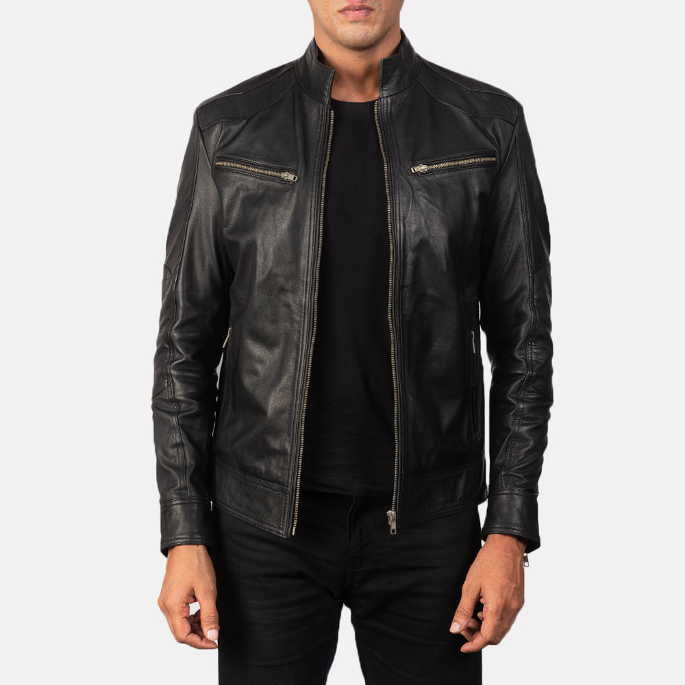 
Mack Noir Veste Motard en Cuir pour Homme in Black Goatskin Leather - Vue de face & silhouette ajustée | Acheter en ligne
