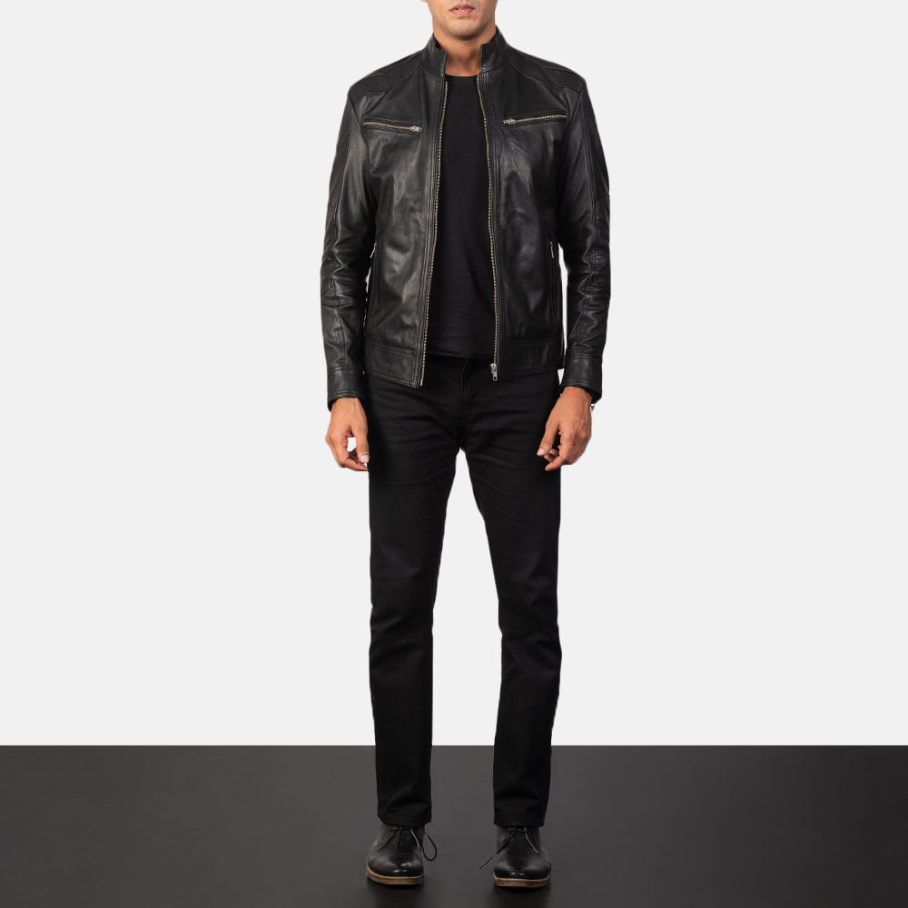 
Mack Noir Veste Motard en Cuir pour Homme - Vue de profil mettant en valeur la coupe de manche ergonomique