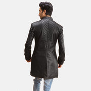 Men's Midlander Matelassé Noir Manteau en Cuir pour Homme - Vue de profil avec coupe de manche ergonomique