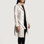 Women's Moonlight Silver Trench-Manteau en Cuir en Cuir pour Femme - Vue de profil avec coupe de manche ergonomique