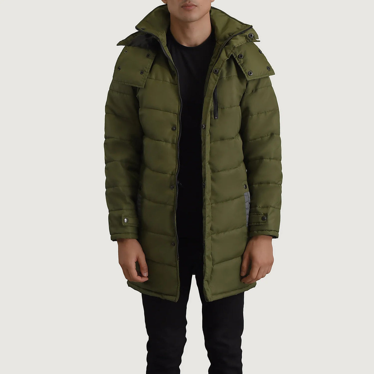 
Moore Vert Hooded Parka pour Homme in Green Full-Grain Leather - Vue de face & silhouette ajustée | Acheter en ligne