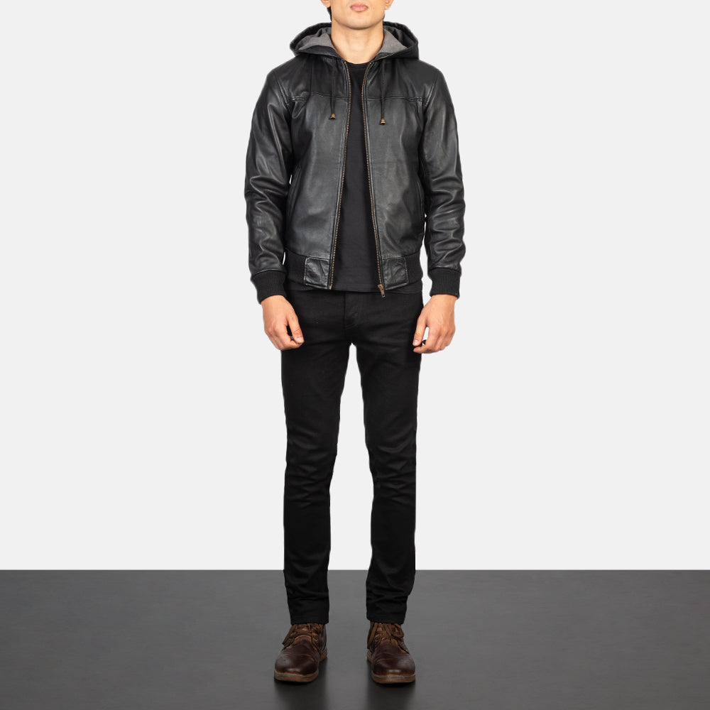 Men's Nintenzo Black Hooded Leather Jacket - Vue de profil avec coupe de manche ergonomique