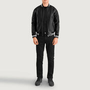 Vue détaillée of Varsity collar &amp; Zipper Hardware on Pascal Noir Leather Varsity Veste en Cuir pour Homme
