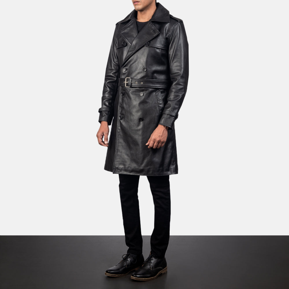 Black Cowhide Leather Trench Coat - Vue de dos avec coupe ajustée aux épaules &amp; ourlet soigné
