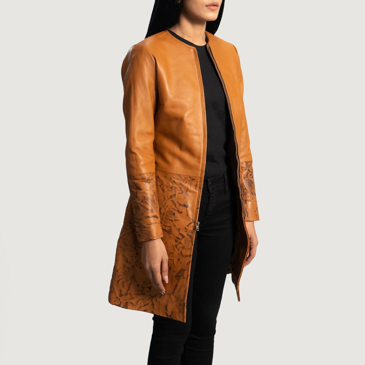 Tan Brown Sheepskin Dip &amp;Amp; Dye Leather Coat - Vue de dos avec coupe ajustée aux épaules &amp; ourlet soigné