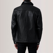 Gros plan sur le col chemise et les zips métalliques de Sean Noir Leather Classic Veste en Cuir pour Homme For Men
