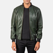 Men's Shane Army Green Leather Bomber Jacket in Green Sheepskin Leather - Vue de face &amp; silhouette ajustée | Acheter en ligne