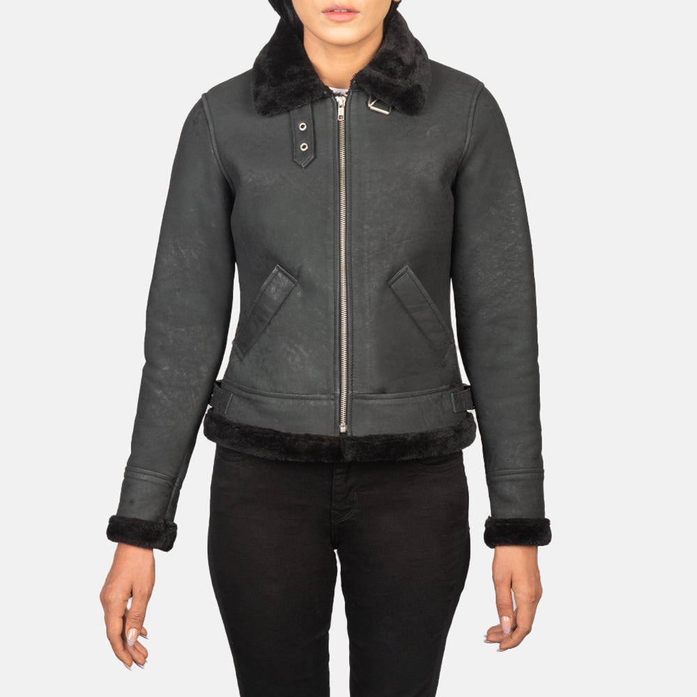 Vue détaillée of Buckled Collar &amp; Zipper Hardware on Women's Sherilyn B-3 Distressed Black Leather Bomber Jacket