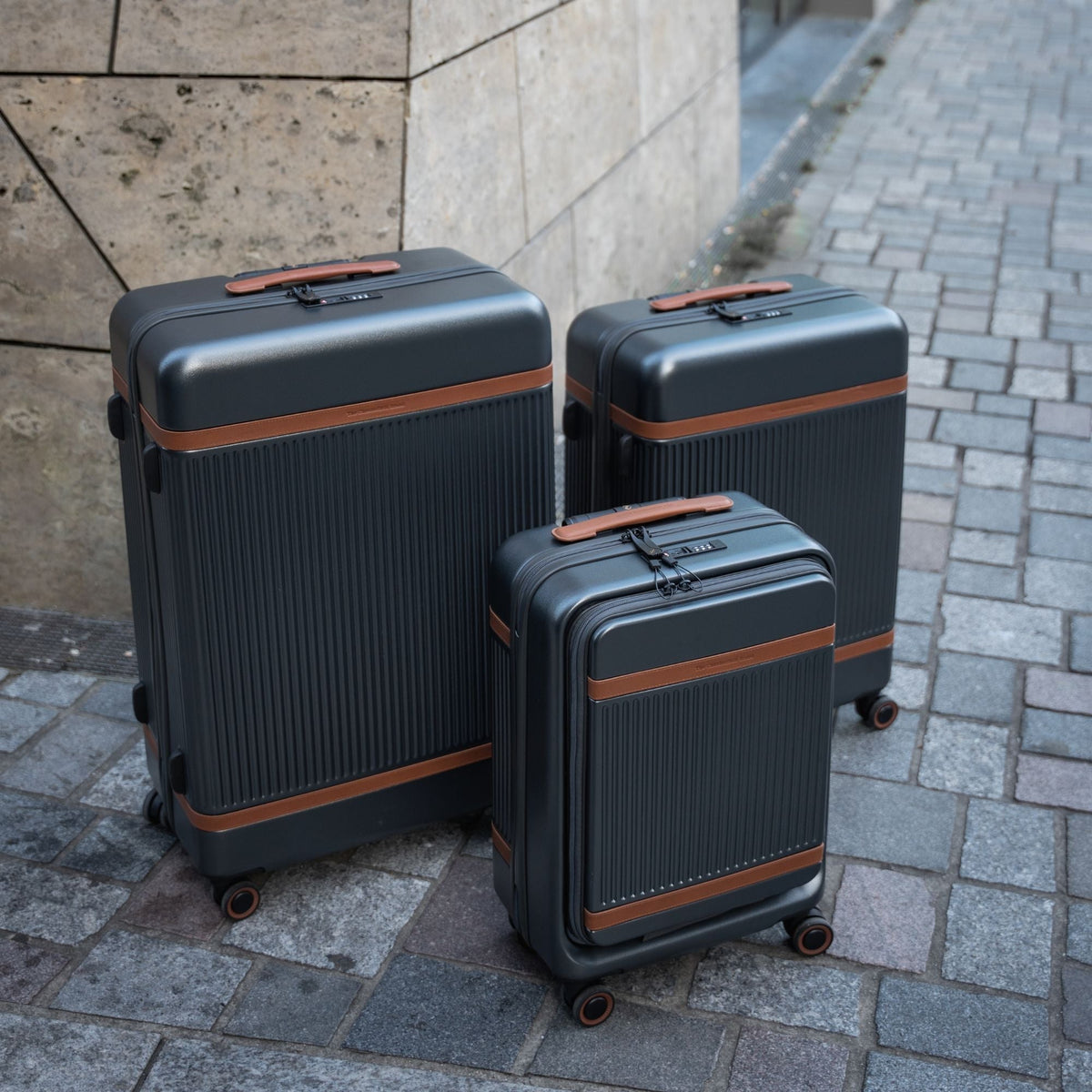 Suitcase Set Front Pocket Zuna pour Femme – Vue produit alternative 2