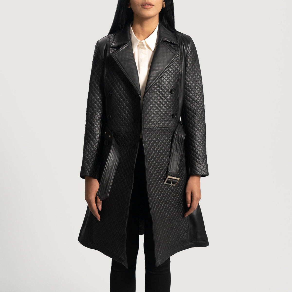
Vue détaillée of Notch & Button & waist belt Hardware on Sweet Susan Noir Trench-coat en Cuir pour Femme