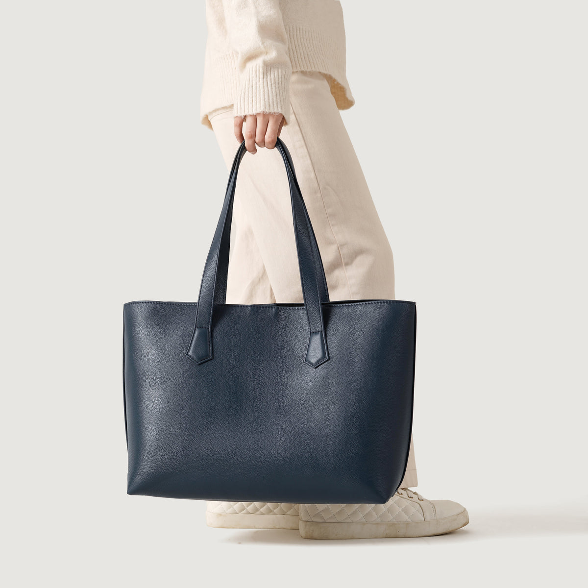 
The Bianca Sac cabas en cuir – alternate product view 2