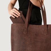 
The Bianca Sac cabas en cuir – alternate product view 10