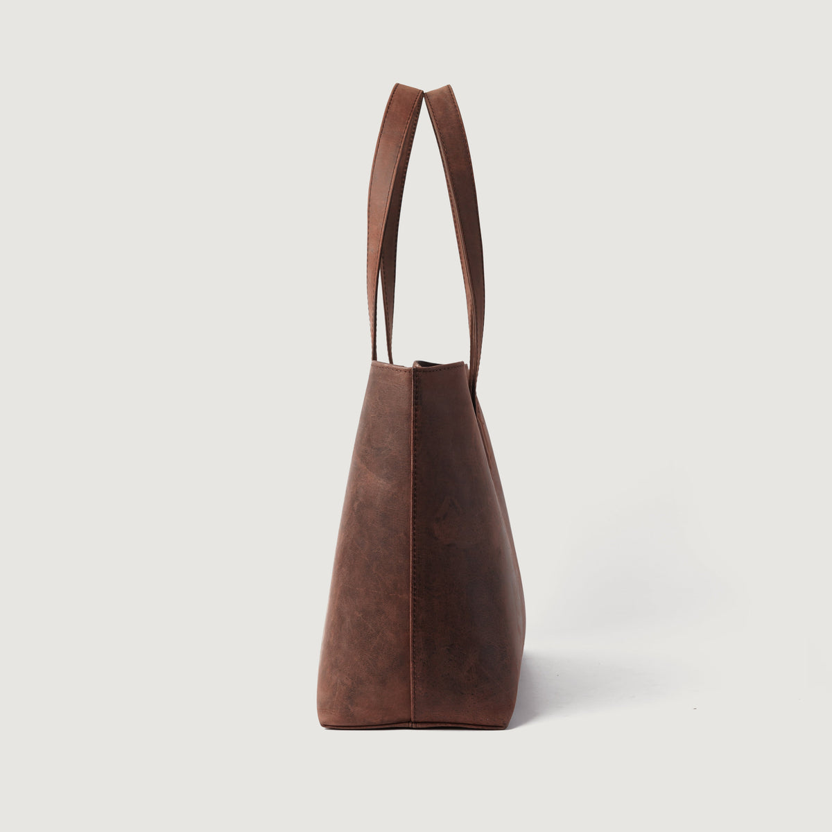 
Vue intérieure Showing Dedicated Padded Laptop Sleeve & Multi-Compartment Organization