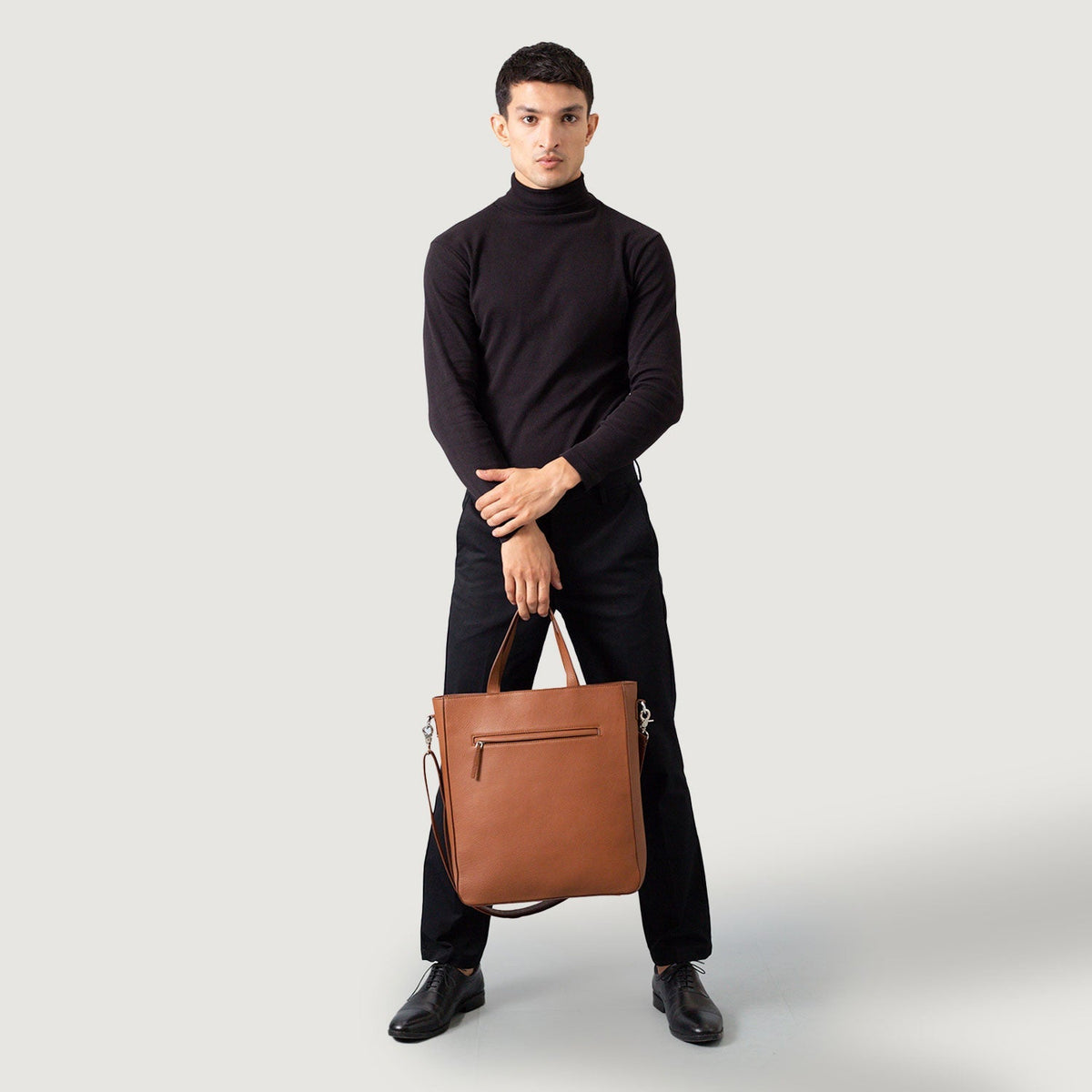 
The Poet Sac cabas en cuir – alternate product view 2