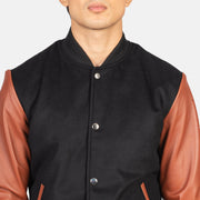 Vue intérieure Showing Quilted Polyester Lining &amp; Deux poches intérieures fonctionnelles