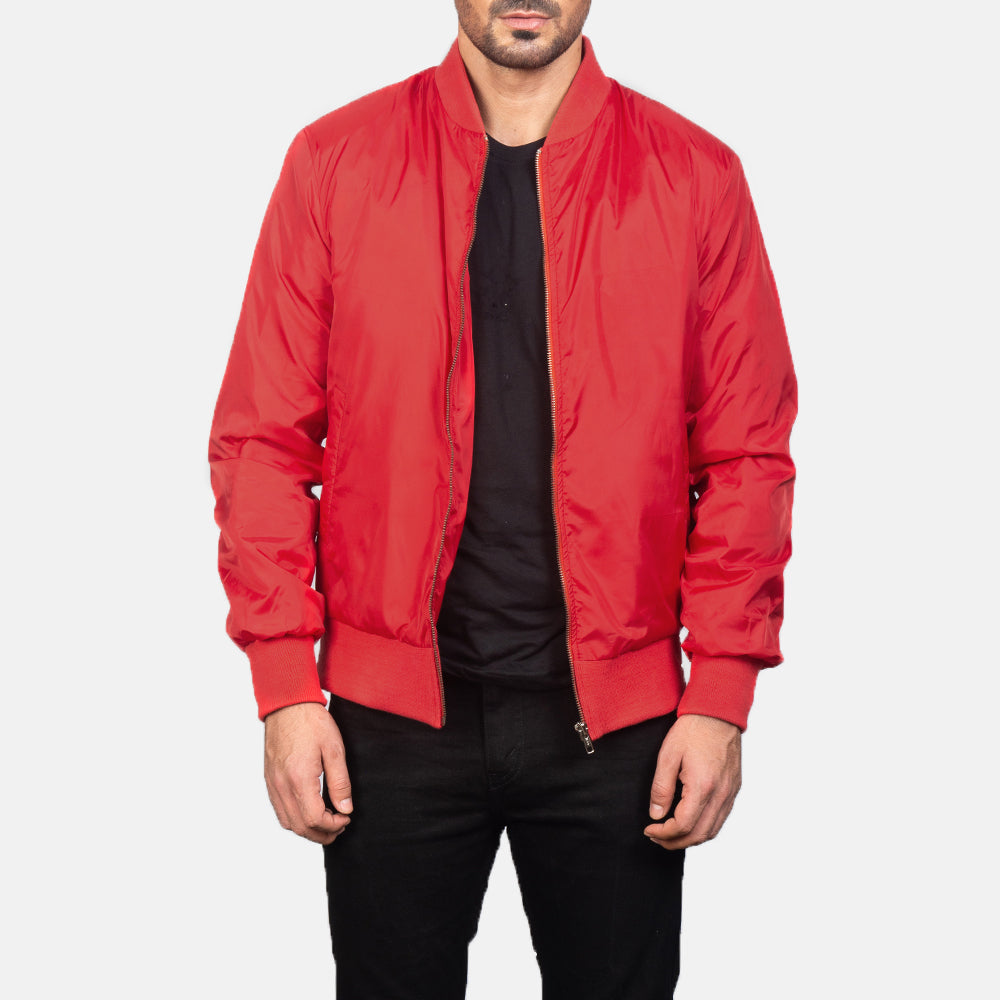 Men's Zack Rouge Blouson Bomber en Cuir pour Homme in Red Nylon - Vue de face &amp; silhouette ajustée | Acheter en ligne