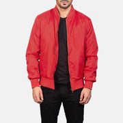 Men's Zack Rouge Blouson Bomber en Cuir pour Homme in Red Nylon - Vue de face &amp; silhouette ajustée | Acheter en ligne